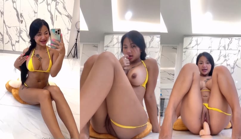 Praewasian bigo Onlyfans หลุดน้องแพรวผิวสีน้ำผึ้งหุ่นดี ใส่บิกินี่สีเหลืองขึ้นขย่มดิลโด้แท่งโปรดไม่ยั้ง